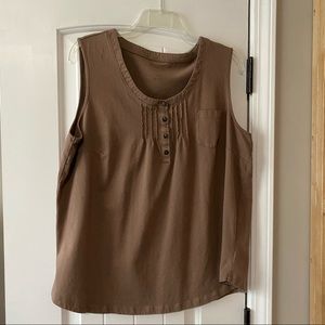 Preswick & Moore sleeveless top size 2X
